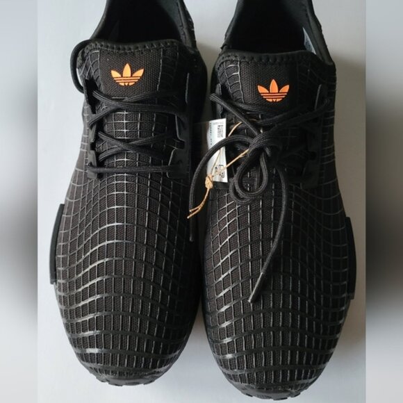 NEW 9.5 Mens NMD_R1 Addidas Shoes. - Picture 6 of 14